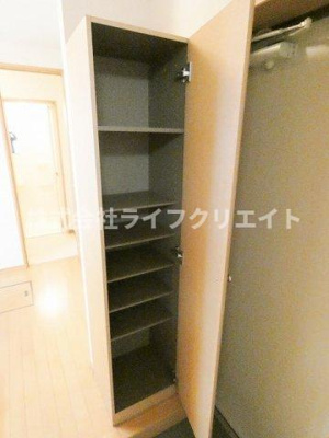 【玄関】 | クレフラスト日野