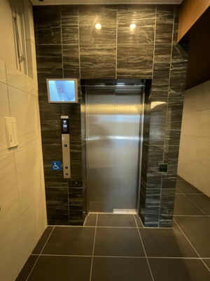 【エントランス】 | レオンコンフォート西天満