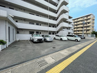 【駐車場】 | 空き状況未確認。ご相談ください！