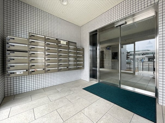 【エントランス】