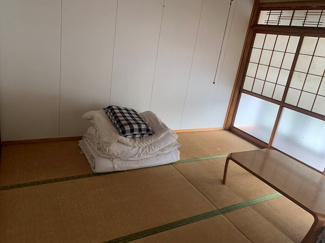 【和室】 | 畳の上でゆっくりとくつろげる和室です。