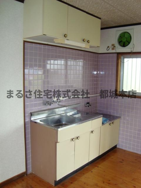 神之山コーポのキッチン|使いやすいキッチンです