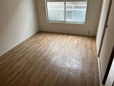 【洋室】 | メゾン・コロナード | 約4.5帖の洋室です。