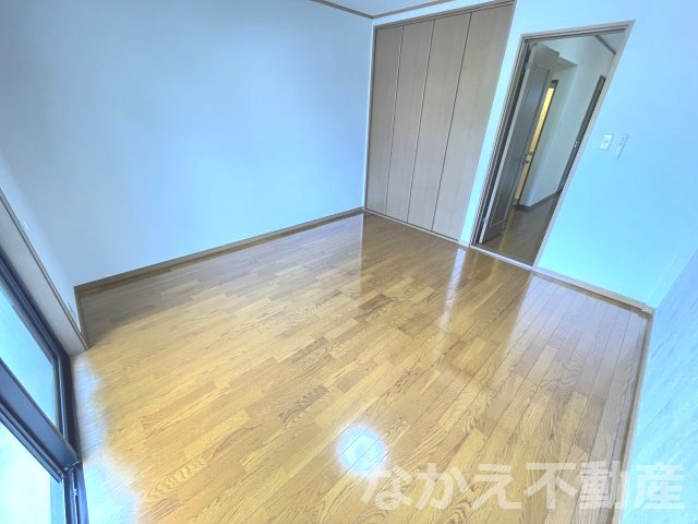 【寝室】 | 落ち着いて過ごせるお部屋なので、寝室にいかがでしょうか