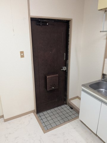 【玄関】 | モンテメール船橋 | スッキリまとまった玄関です