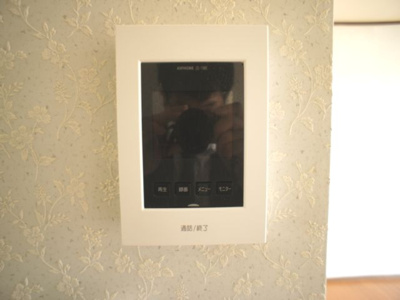 【セキュリティ】 | TOYOUKEハイツ | 訪問者の確認ができるTVドアホン付きです♪