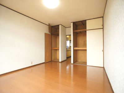 【寝室】 | TOYOUKEハイツ | 充実収納付きです♪