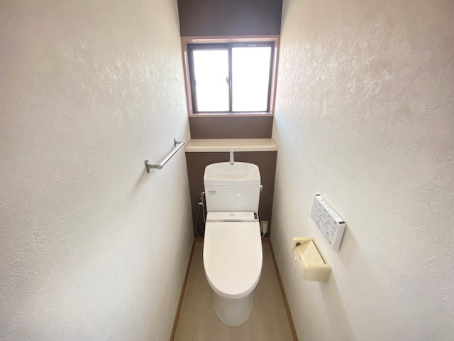 さつき野東貸家のトイレ