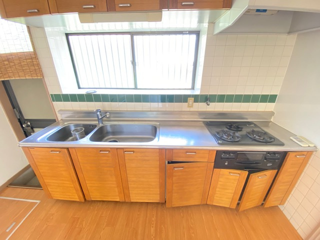 さつき野東貸家のキッチン