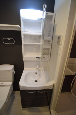 【独立洗面台】 | マロワール神戸