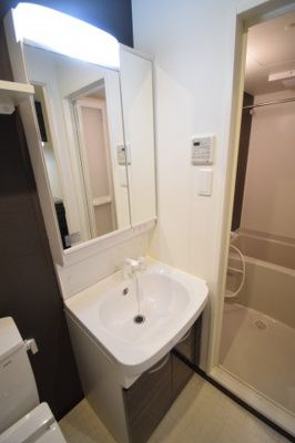 【独立洗面台】 | マロワール神戸