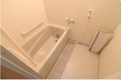 【居間・リビング】 | 壽ビル | こちらのリビングで趣味の時間をお楽しみください