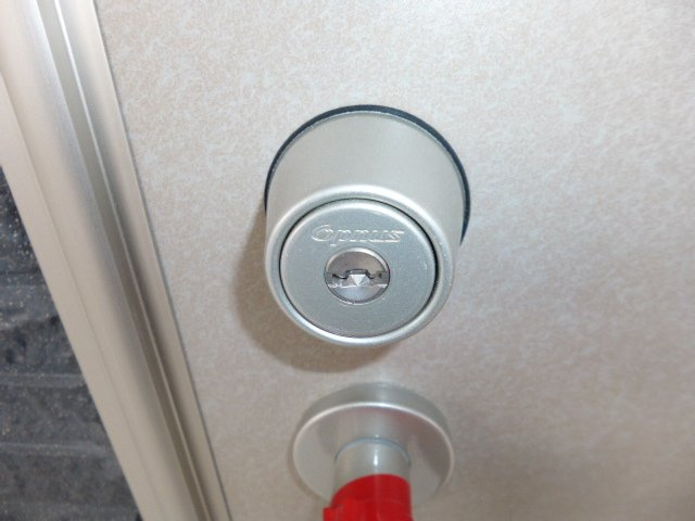 ジョビアル　コートの玄関