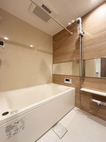 ランドステージ東大島エグゼタワー　13階　リ　ノベーションの浴室