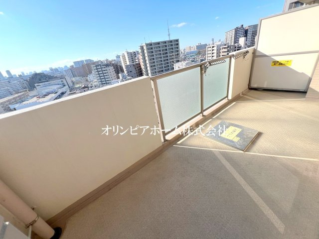 ランドステージ東大島エグゼタワー　13階　リ　ノベーションのバルコニー