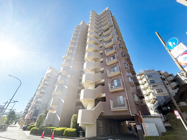 ランドステージ東大島エグゼタワー　13階　リ　ノベーションの外観