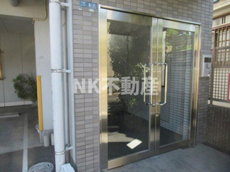 【エントランス】 | 清潔なエントランスです