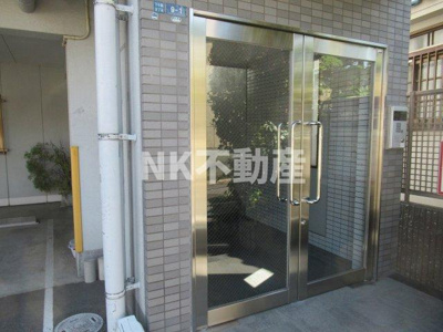 【エントランス】 | メゾン・チハヤ（河内小阪賃貸） | 清潔なエントランスです