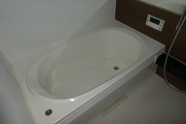 アーテム酒津の浴室