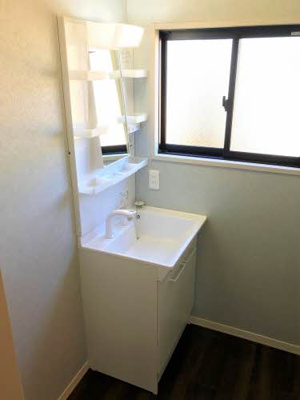 【洗面所】 | フェリスバレーナA