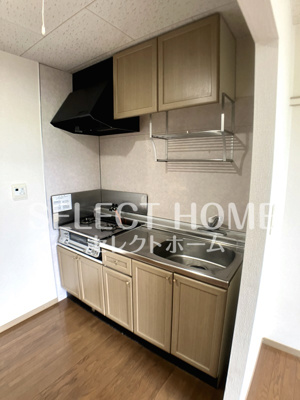 【キッチン】 | グランパス日名Ｂ | コンパクトなキッチンで掃除もラクラク