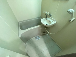 【浴室】