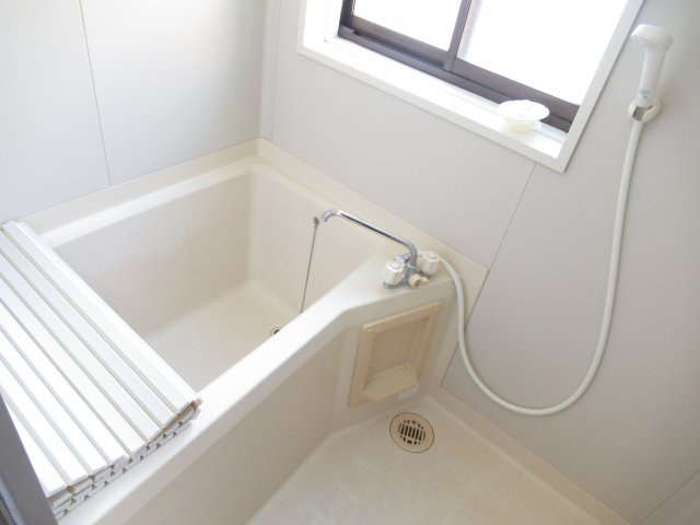 レ、アールパルフェの浴室