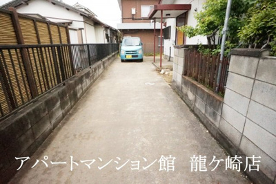 【駐車場】 | リフォームハウス出し山町
