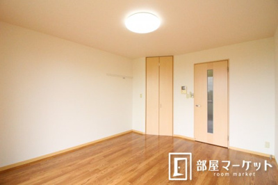 【洋室】 | ジュネスヴィラージュ | 同型タイプ