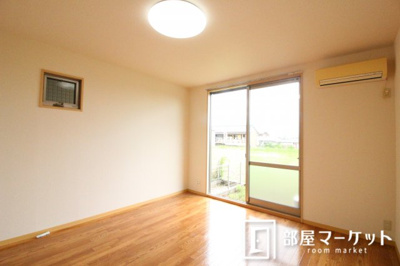 【寝室】 | ジュネスヴィラージュ | 同型タイプ