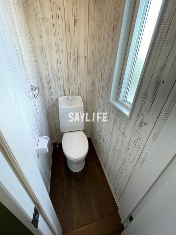 ガレージハウス　D-BASEのトイレ