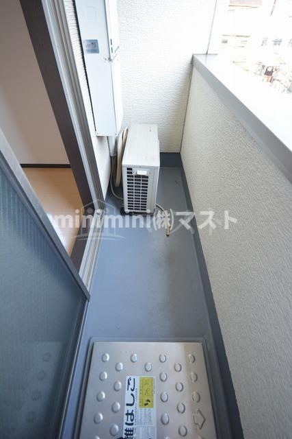 フジパレス谷町A棟のバルコニー