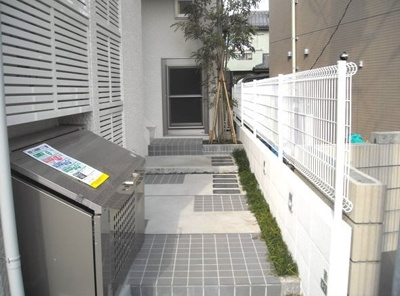 【エントランス】 | グランエッグス大原