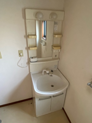 【洗面所】 | メゾンファミーユ