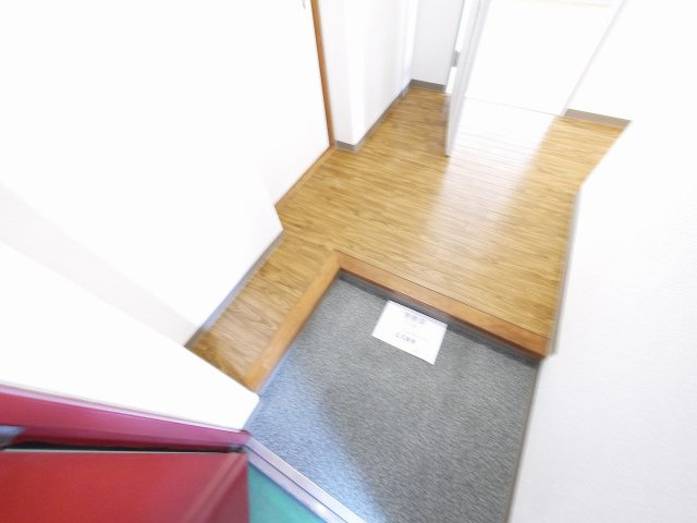 エミエール西大寺の玄関|落ち着いた玄関です