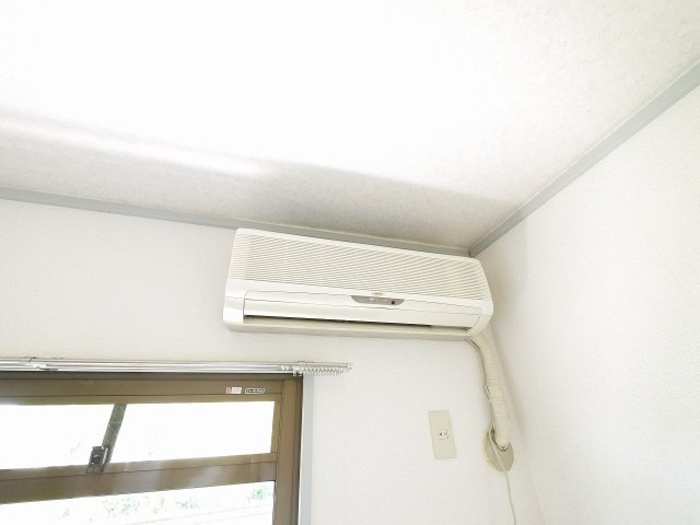 エミエール西大寺の設備|エアコン