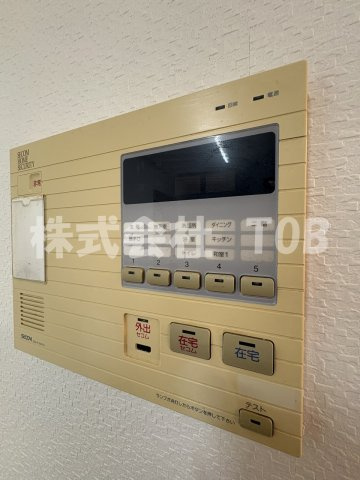 【セキュリティ】 | 上北沢三丁目一戸建-定期借家2年- | 1F　※クリーニング完了前※