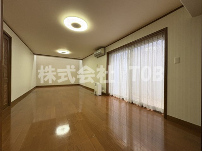 【洋室】 | 上北沢三丁目一戸建-定期借家2年- | B1　洋室16.7帖※クリーニング完了前※