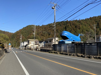 【前面道路含む現地写真】