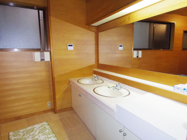 【洗面所】 | 伊東市竹の内 売旅館 ES03947 | 伊東市竹の内　洗面所