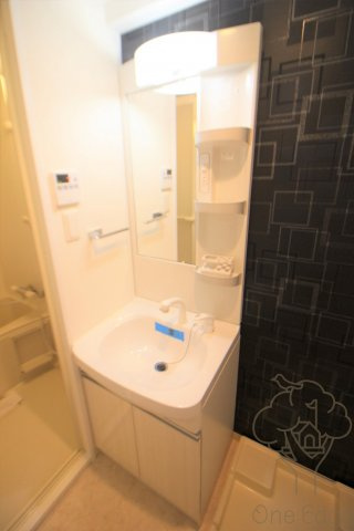 S-RESIDENCE新大阪Gardenの独立洗面台