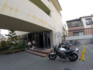 【エントランス】