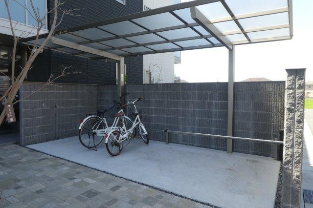 エーデルハオスⅣのその他共用部分|自転車置き場