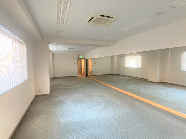 センチュリービルのその他