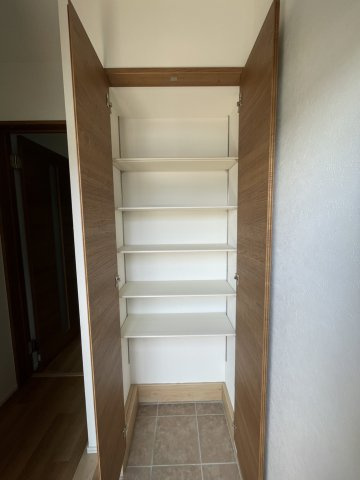 ドルチェ・ヴィータ柳川　Aの収納