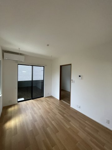 ドルチェ・ヴィータ柳川　Aの居間・リビング