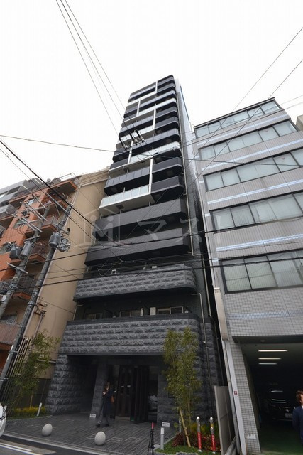 プレサンス上町台クレストの外観