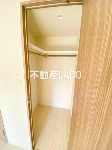 エスリード中之島クロスゲートの収納