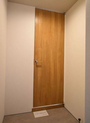 【玄関】 | アリュイッテ富士見台