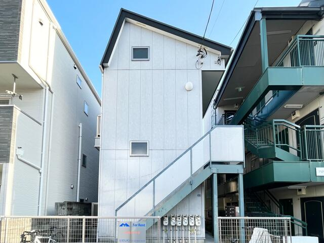 横浜市鶴見区佃野町のアパートの画像